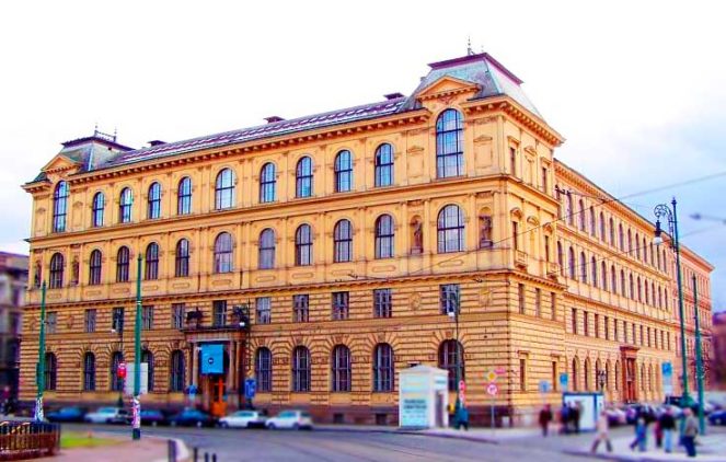 Вища школа прикладного мистецтва в Праз