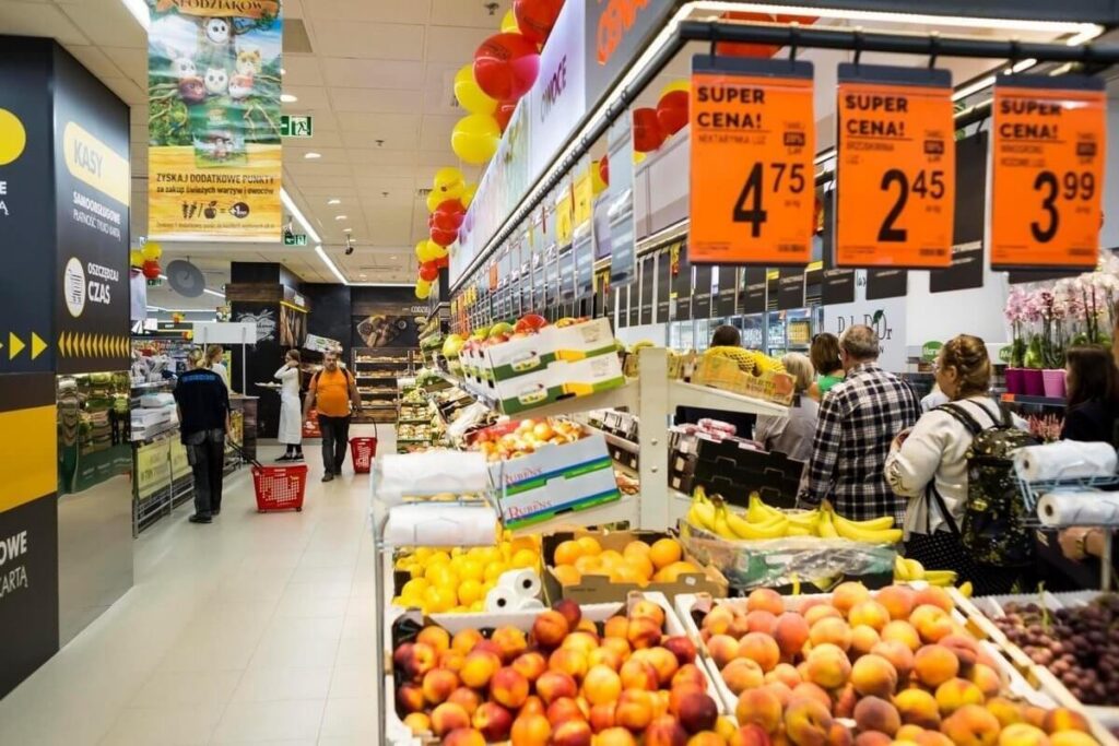 Умови роботи в польських супермаркетах